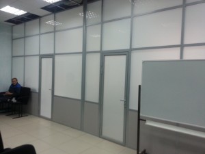 Установка и монтаж офисных перегородок Казань