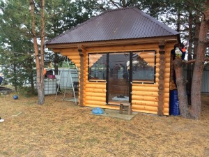 Мягкие окна в беседку из сруба